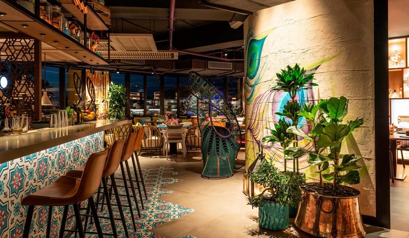 Le Royal Meridien Beach Resort & Spa - Indya by Vineet_BAR AREA